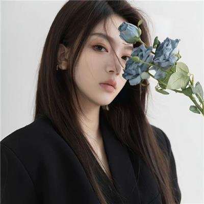 捡到被退婚大小姐的我，教会她做坏坏的事